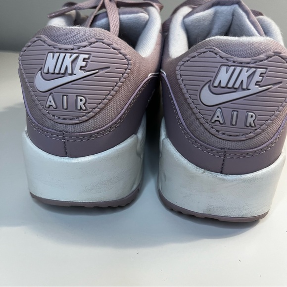 Women Nike Air Max 90 Plum Fog Venice Purple Pink Summit White DC9445-500 SZ 8 - Picture 5 of 6